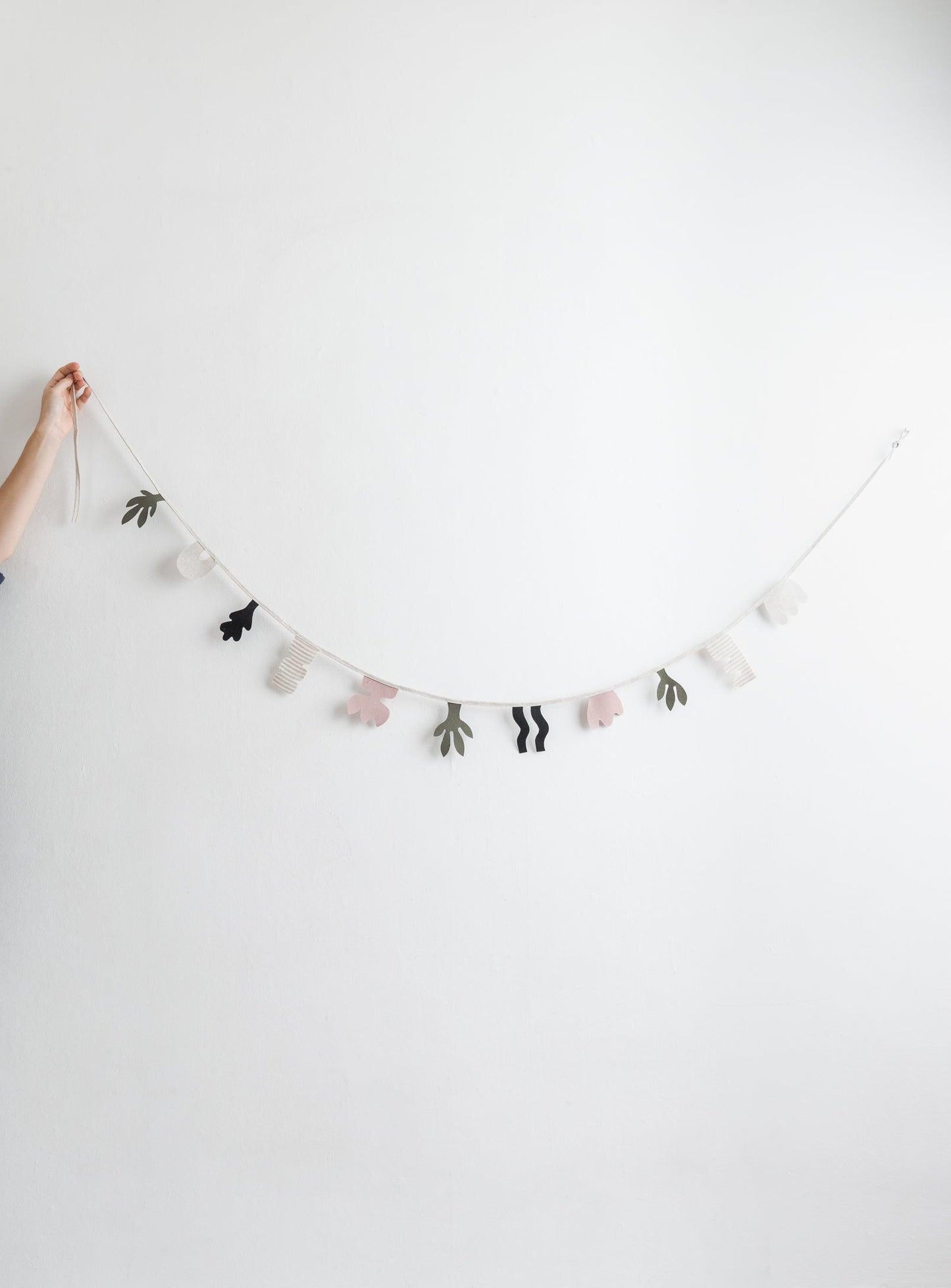 Garland - Garden - Magali Robidaire x Confetti Mill - Confetti Mill