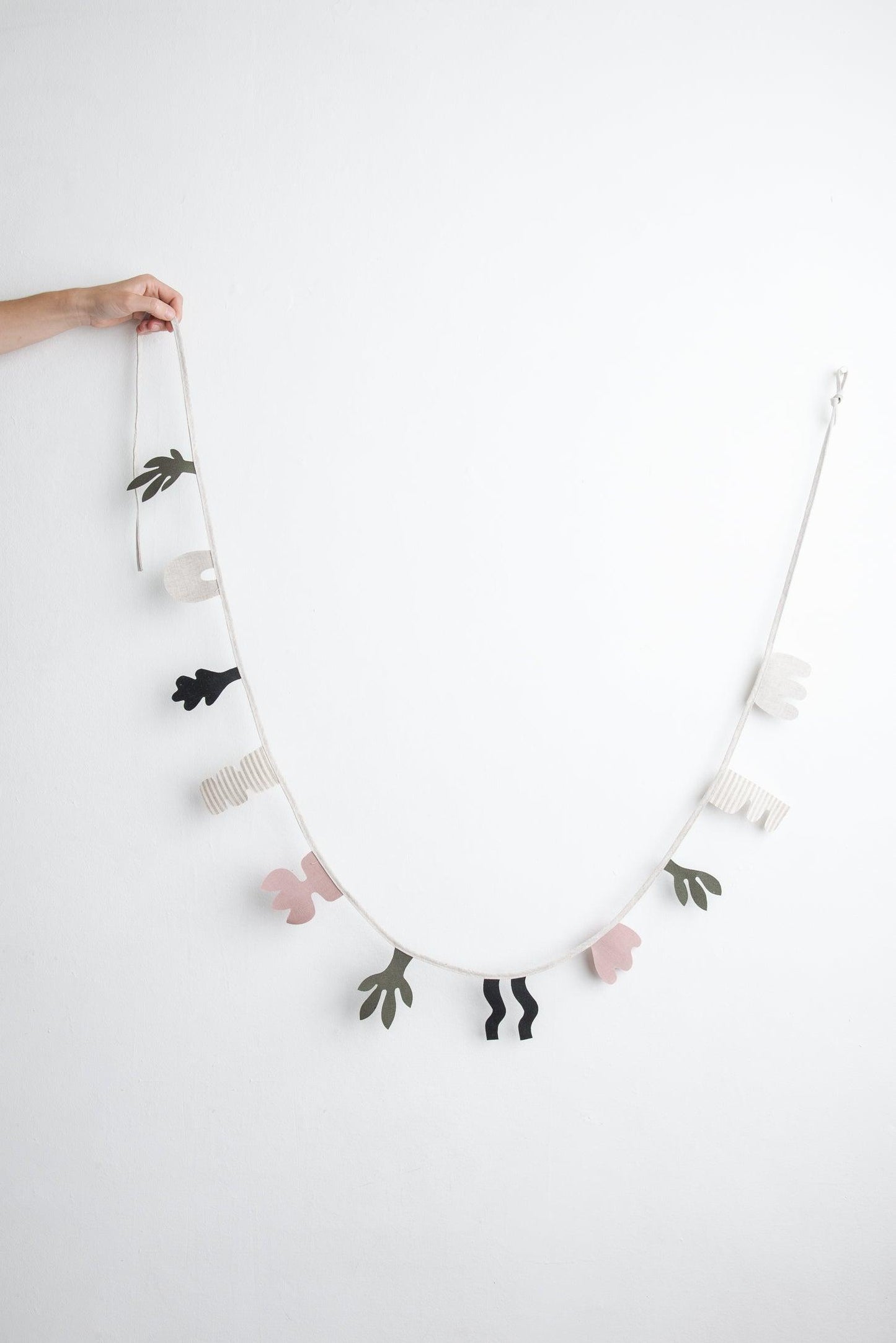 Garland - Garden - Magali Robidaire x Confetti Mill - Confetti Mill