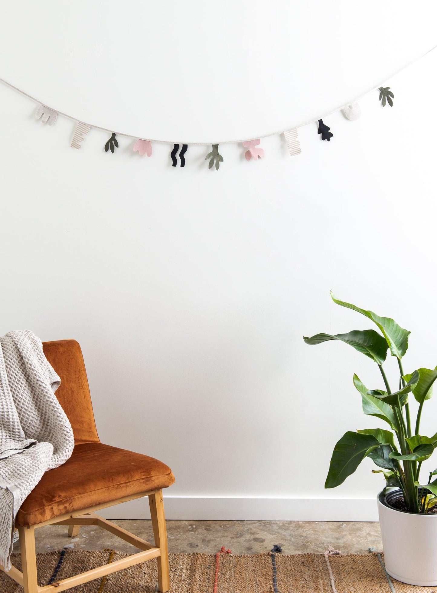 Garland - Garden - Magali Robidaire x Confetti Mill - Confetti Mill