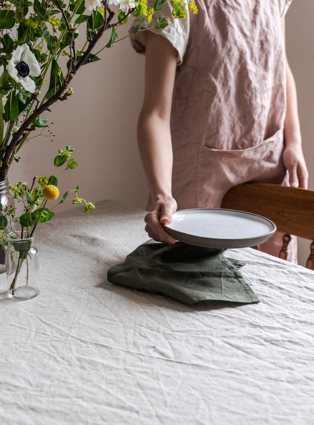 How to choose the perfect tablecloth size for any receptions