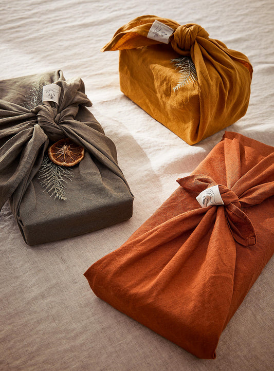 Furoshiki: 3 ways to wrap gifts, zero waste style