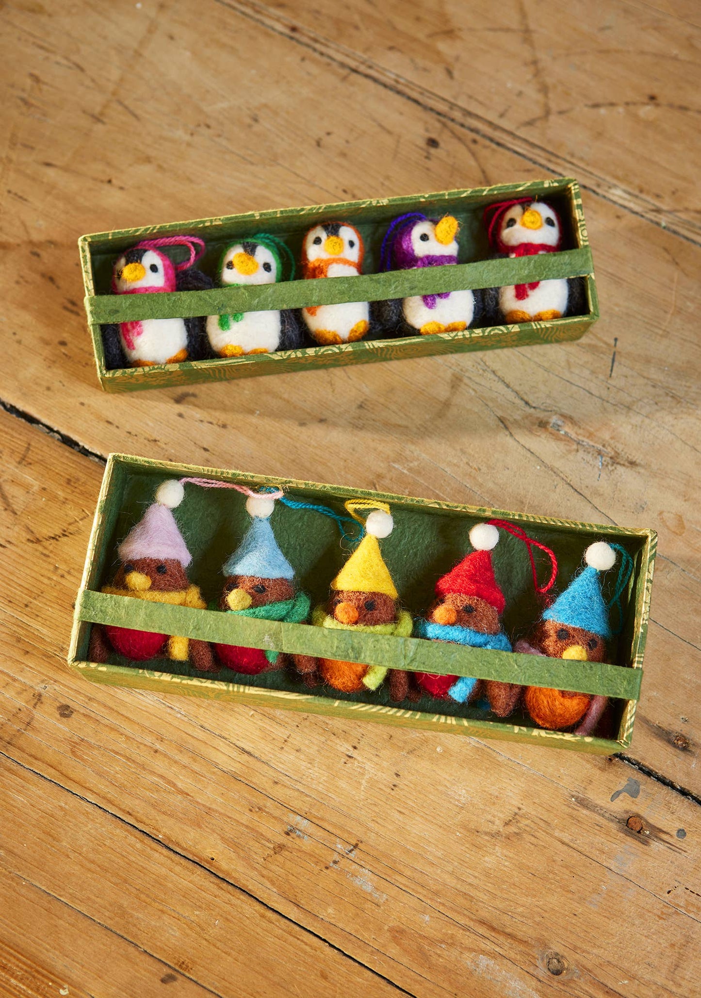 Hanging Felt Robin Decorations