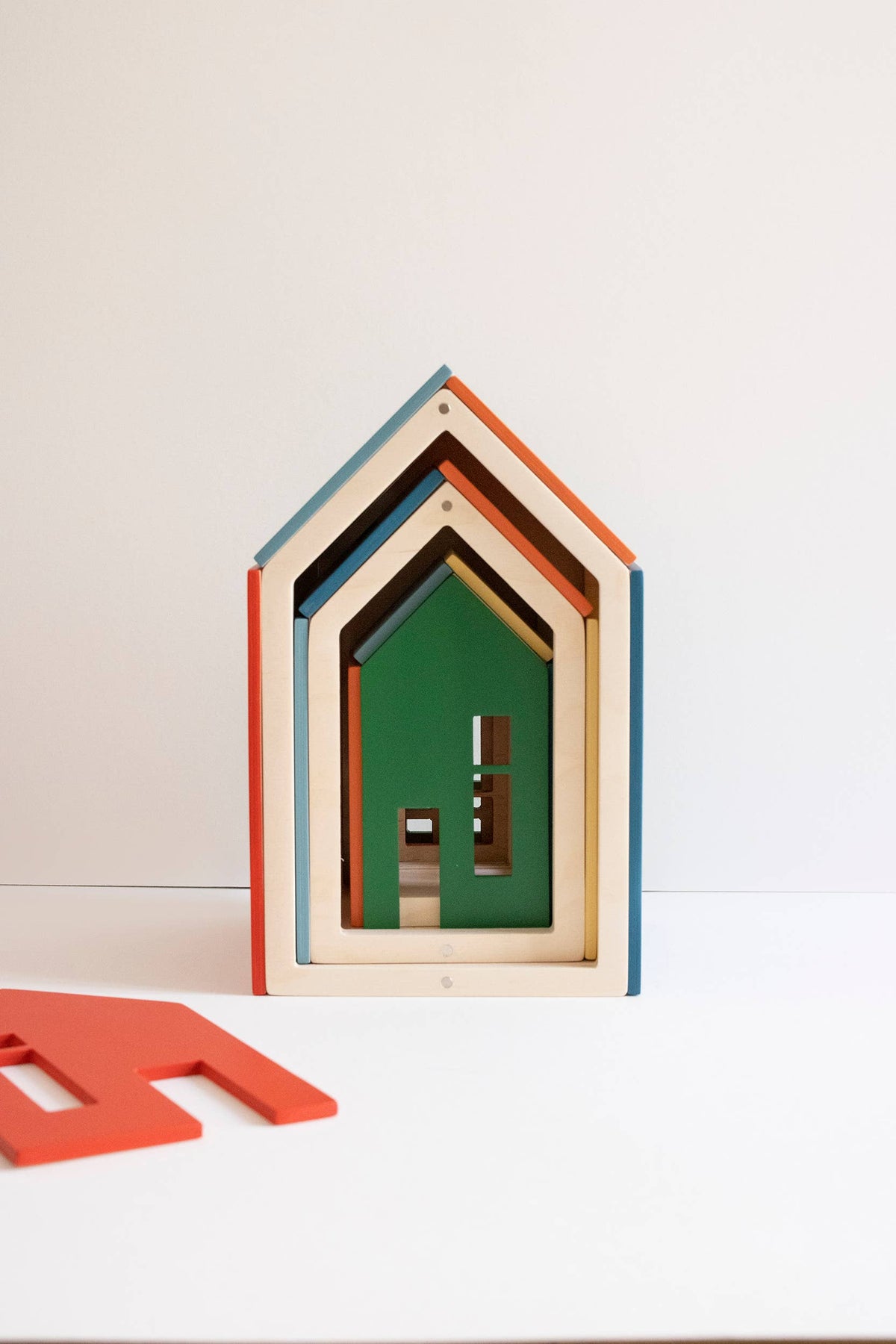 Babai Magnetic Wooden Dollhouse · Multicolor · S, M & L