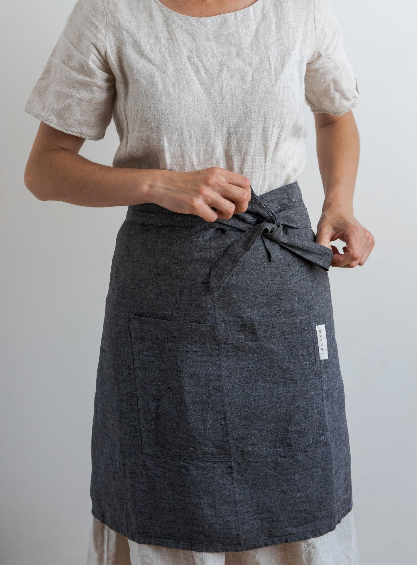 Half Linen Apron - Anthracite - Confetti Mill