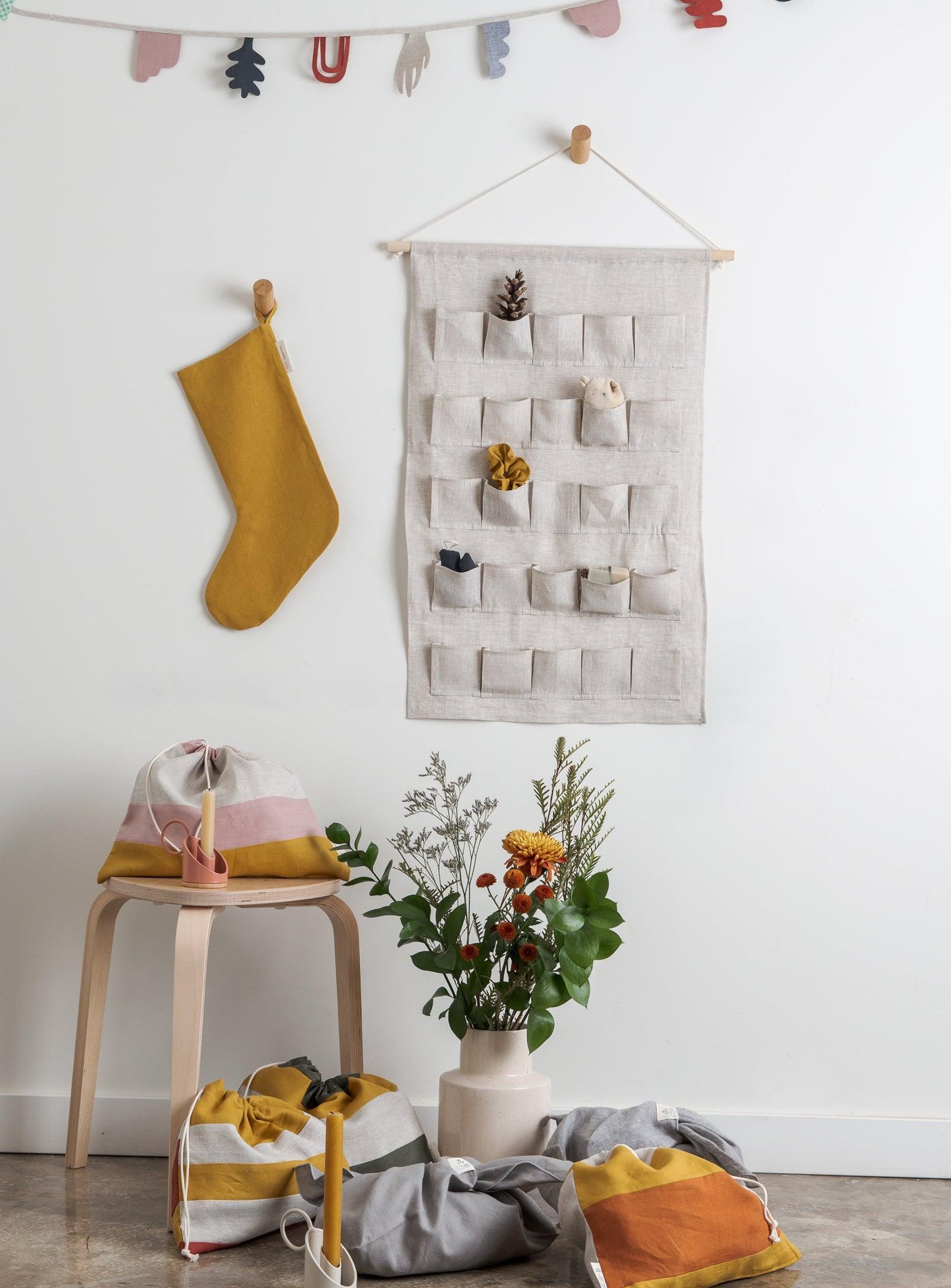 Linen Advent calendar - Confetti Mill