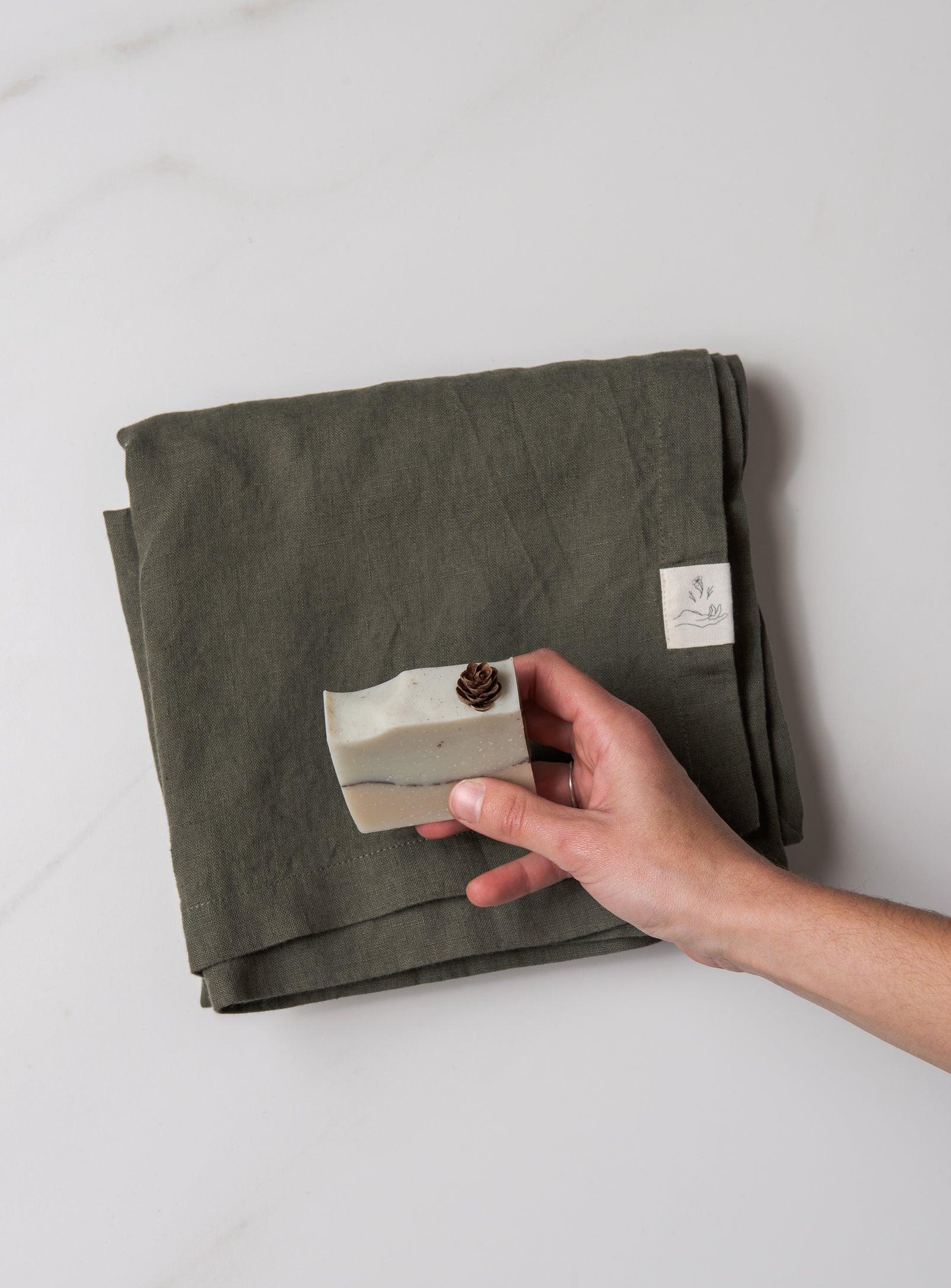 Linen Tablecloth - Forest green - Confetti Mill