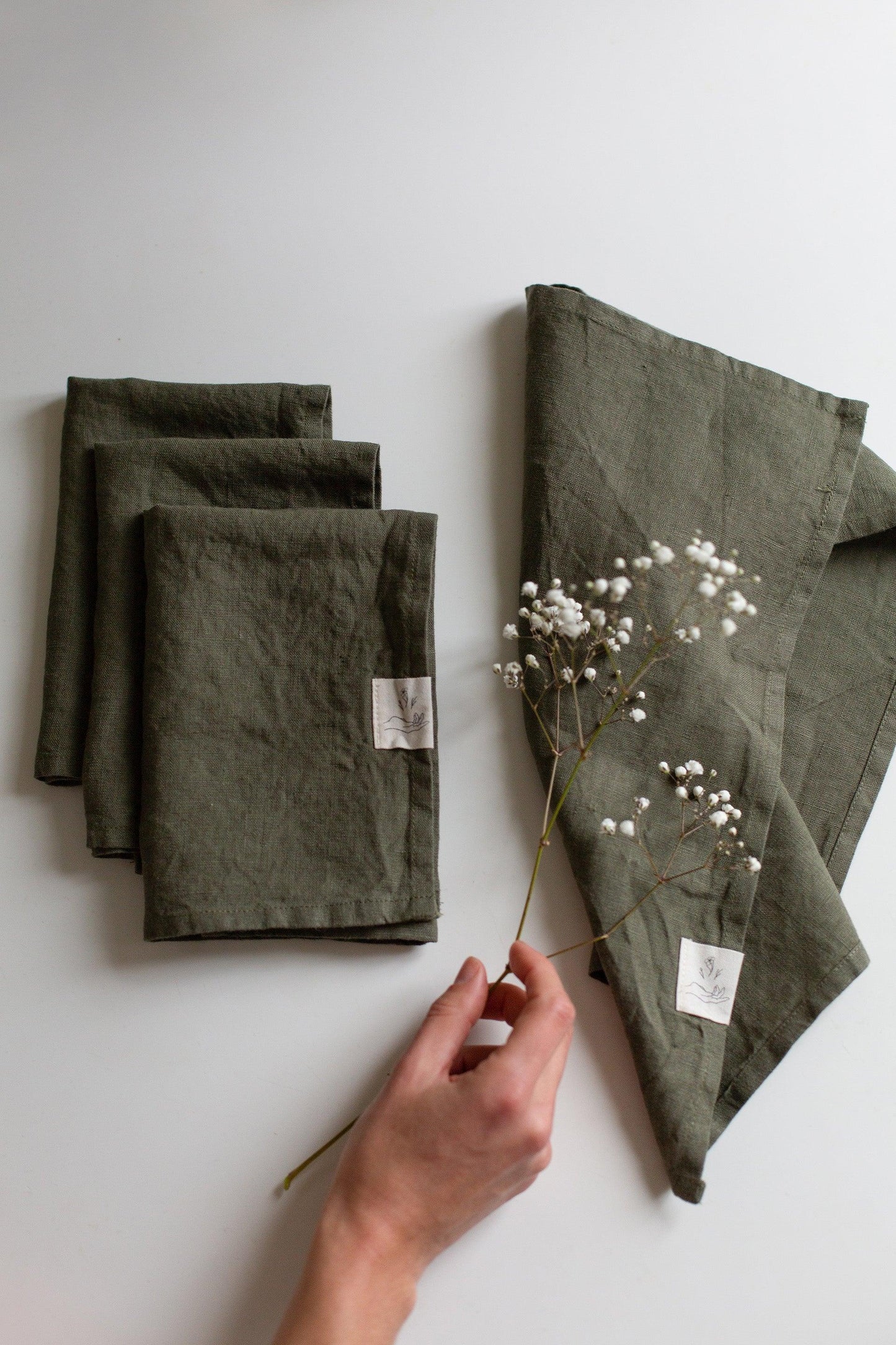 Set of 2 Linen Napkins - Forest green - Confetti Mill